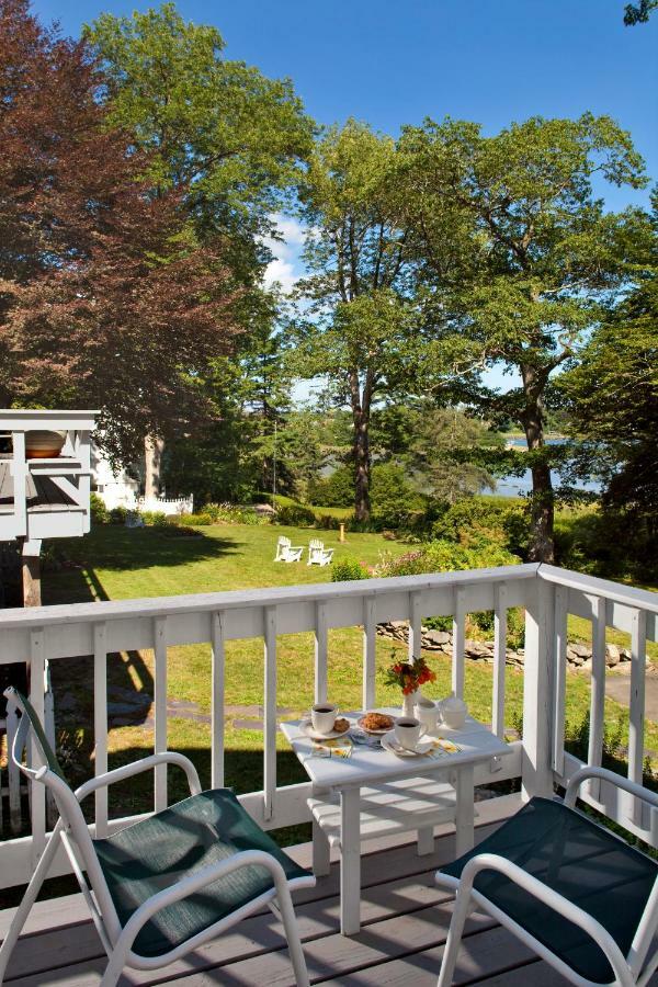 Newcastle Inn Exterior photo